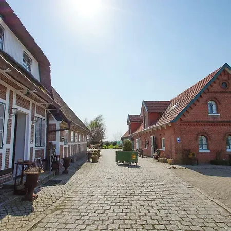 Auf Dem Carlshof In - Altes Land *